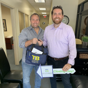 alvarez-closing-1200x1200